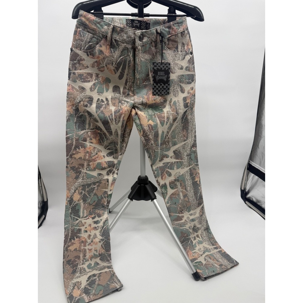 Rebel Vengeance Camo Tapestry Cargo Jeans Grunge Y2K NWT Sz 30